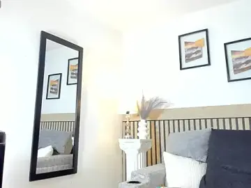 Lucy_Milf_68  live sex cam