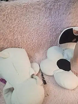 Lynda_2x  live sex cam