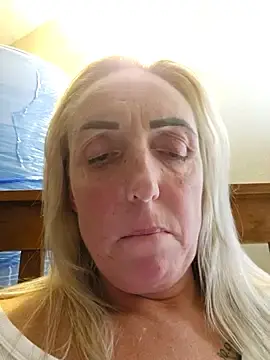 Sexynicola  live sex cam