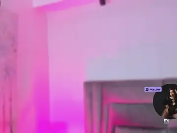 DannaJhonson1  live sex cam
