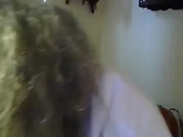 DestineeLoverGirl  live sex cam