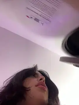 LiliMilk_21  live sex cam