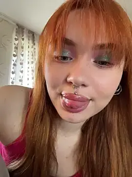 LunaMillie  live sex cam
