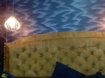 NahomiFireSex  live sex cam