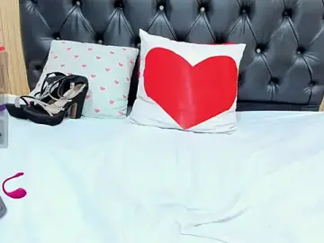 Veronica_Tits  live sex cam