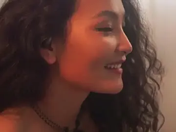 Merca_8  live sex cam