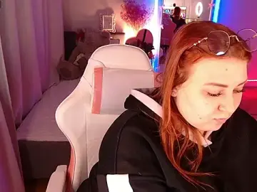 Adelina_Mood  live sex cam