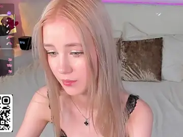 Anellyball  live sex cam