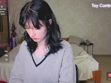 JulisSweet  live sex cam