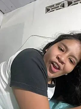 Moncerrat_luna  live sex cam