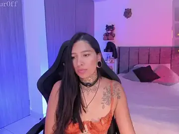 LouaneBourVip  live sex cam