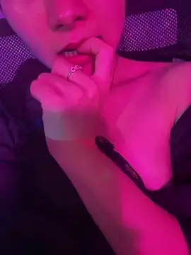 Sexy-babi  live sex cam