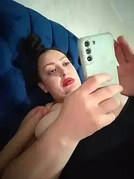 AMYRA_HOT  live sex cam