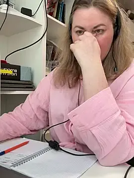 Amelia-Diamond  live sex cam