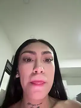 Bonny_Eva  live sex cam
