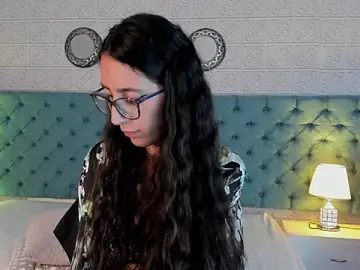 GirafMusic  live sex cam