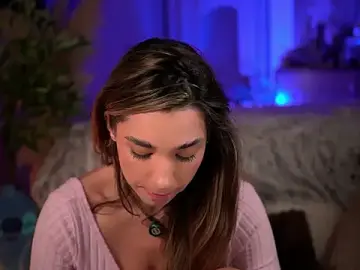 ItalianGirl  live sex cam