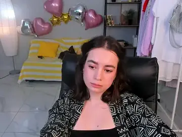 JaliyahWoolley  live sex cam