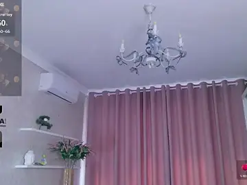 KellyKleine  live sex cam