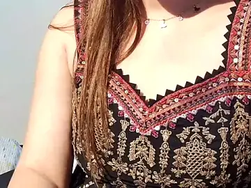 Nyra-Goddess  live sex cam