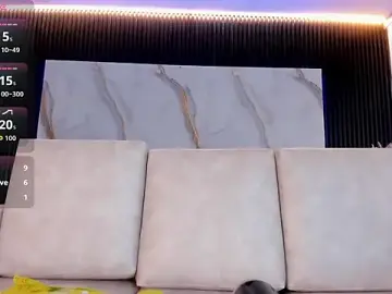 Venus_Cooperr  live sex cam