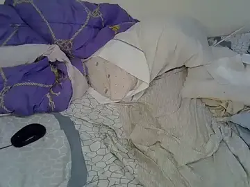 Slimbeautyy  live sex cam