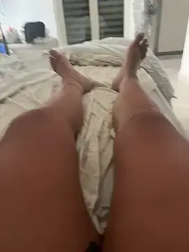 EleonoraMora86  live sex cam
