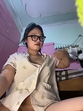 Leeeeiu  live sex cam