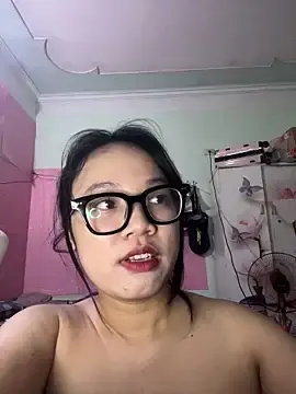 Leeeeiu  live sex cam