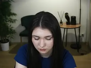 MelonyKoets  live sex cam