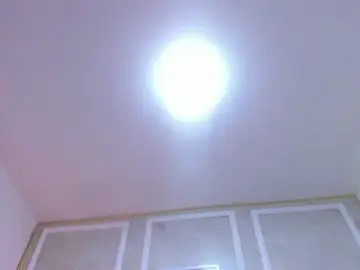 Raven_love  live sex cam