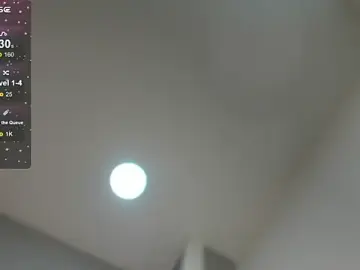 Raven_love  live sex cam