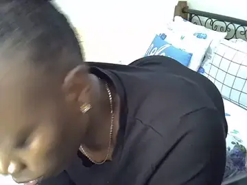 Sweet_Bear  live sex cam