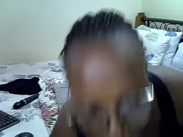 Sweet_Bear  live sex cam