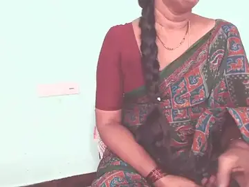 Shrutitelugu69  live sex cam
