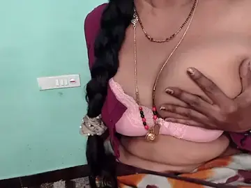 Shrutitelugu69  live sex cam