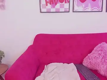 Zoeseven7  live sex cam