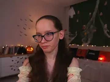 BettyBrowni  live sex cam