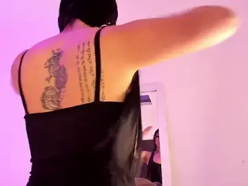 BriannaHill_  live sex cam