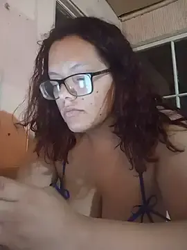 Carmencita999  live sex cam