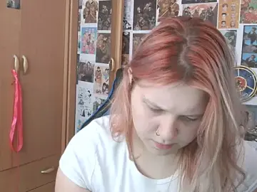 FoxPlayXX  live sex cam