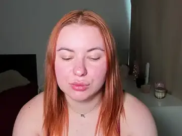 LAYLAxSTAR  live sex cam