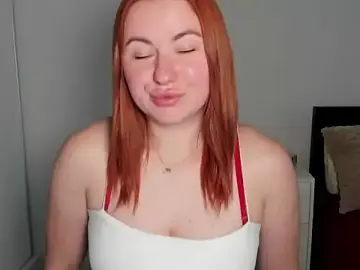 LAYLAxSTAR  live sex cam