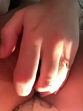 LisaFoxxy444  live sex cam