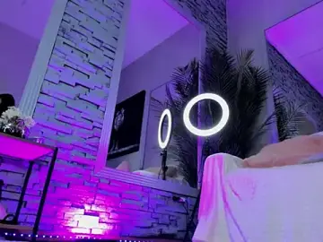 Reina_Cummings  live sex cam