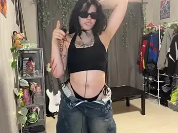 ScarlettHaven  live sex cam