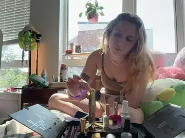 Lolaaa555  live sex cam