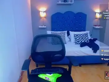 Meryjanes_xxx  live sex cam