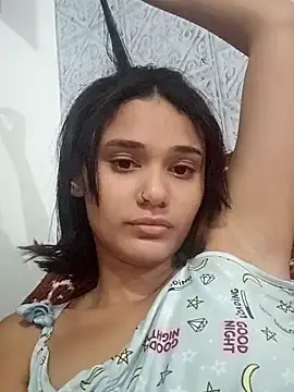 Luazinh4  live sex cam