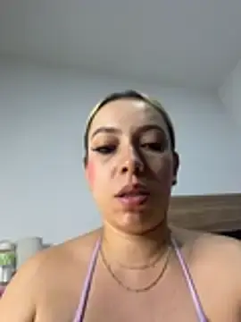 Moon_Blake  live sex cam